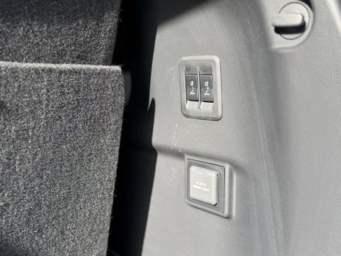 Used 2024 Lexus GX 550 image 52