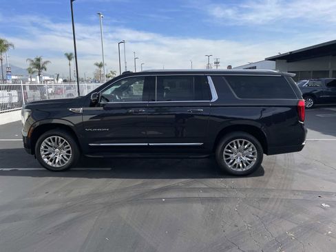New 2026 GMC Yukon XL Elevation AWD/4WD image 8