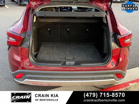 Used 2025 Chevrolet Trax LT w/ LT Convenience Package FWD image 7
