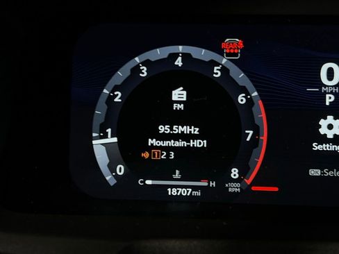 Used 2025 Toyota 4Runner TRD Off-Road image 17