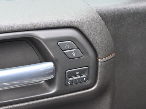 Used 2021 GMC Sierra 1500 AT4 w/ AT4 Value Package image 10