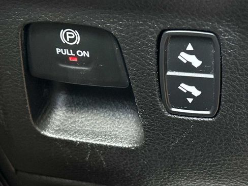 Used 2021 RAM 1500 Limited AWD/4WD image 28