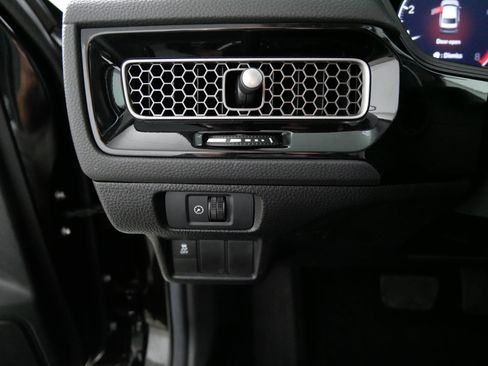 Used 2025 Honda Civic LX image 26