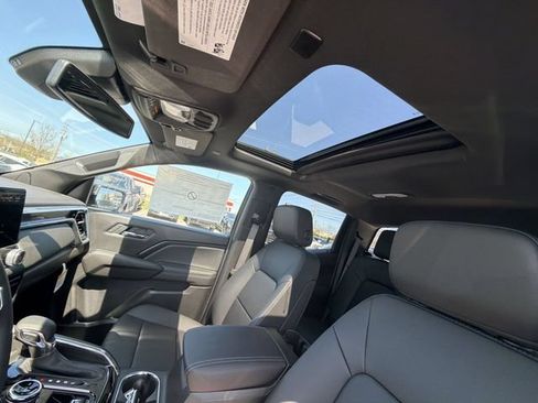New 2026 GMC Canyon Elevation AWD/4WD image 18