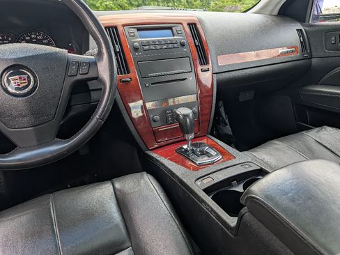 Used 2007 Cadillac STS w/ Wood Trim Package RWD image 26