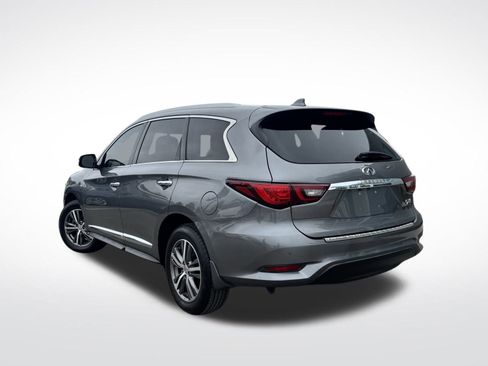 Used 2020 INFINITI QX60 Luxe w/ Essential Package image 6