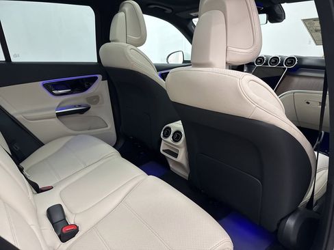 New 2026 Mercedes-Benz GLC 300 4MATIC image 25