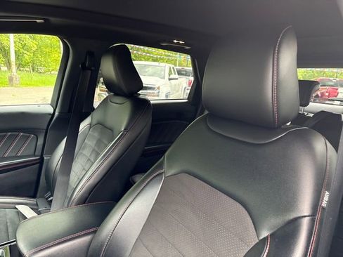 Used 2020 Ford Edge ST-Line w/ Cold Weather Package AWD/4WD image 10
