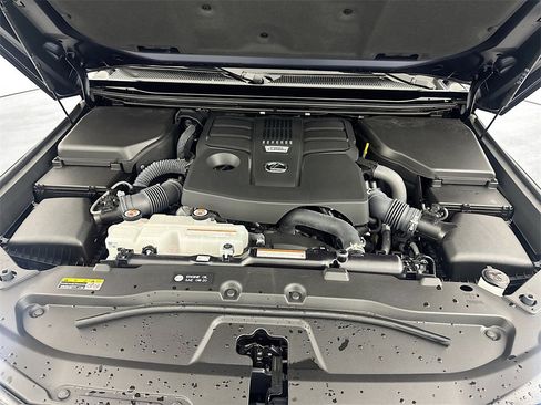 Used 2024 Lexus GX 550 image 29