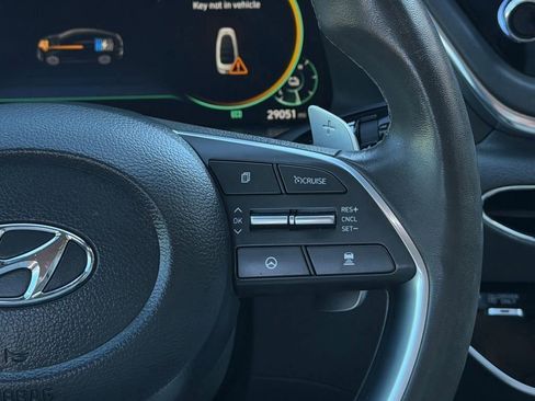 Certified 2023 Hyundai Sonata Limited image 18