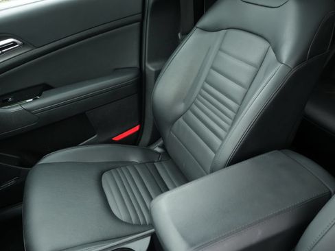 Certified 2025 Kia Sportage SX FWD image 23