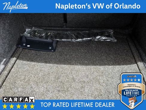 Used 2024 Volkswagen Jetta SE image 34