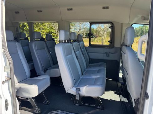 Used 2019 Ford Transit 350 XL image 15