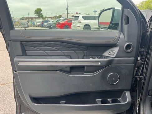 Used 2024 Ford Expedition Max Platinum image 13