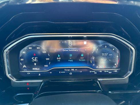 Used 2023 Chevrolet Silverado 1500 LTZ image 16