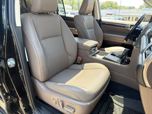 Used 2022 Lexus GX 460 Premium AWD/4WD image 37