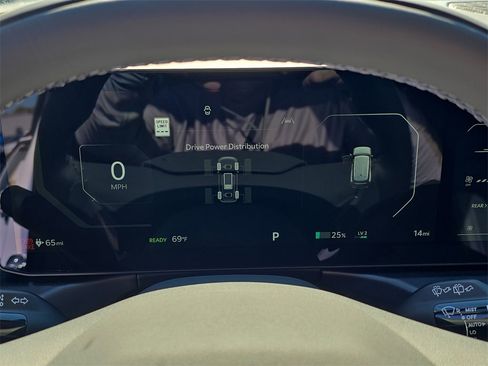 New 2026 Kia EV9 Wind image 35