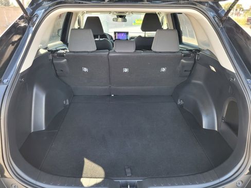 Used 2025 Toyota RAV4 XLE AWD/4WD image 10