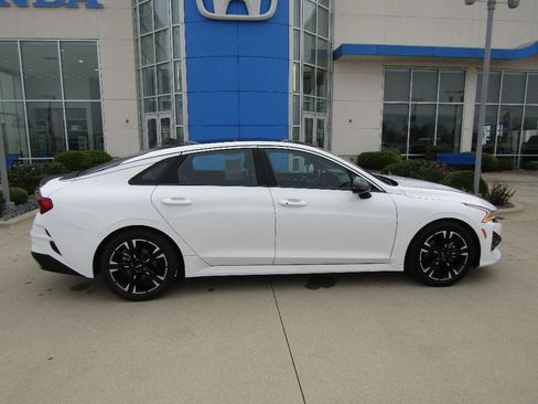 Used 2022 Kia K5 GT-Line w/ GT-Line Awd Premium Package image 4