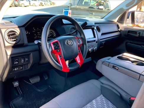Used 2020 Toyota Tundra SR image 15