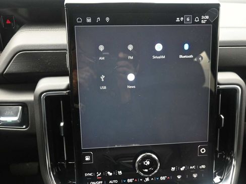 New 2026 GMC Yukon XL Denali w/ Denali Reserve Package image 17