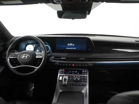 Used 2024 Hyundai Palisade Calligraphy image 14