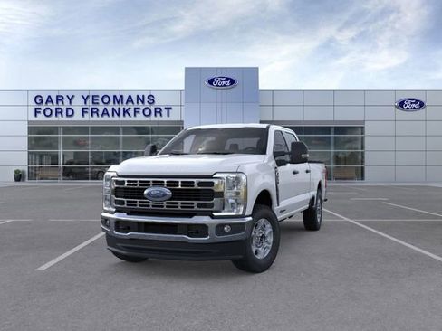 New 2026 Ford F250 XLT image 2