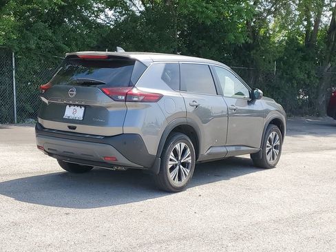Used 2023 Nissan Rogue SV AWD/4WD image 4