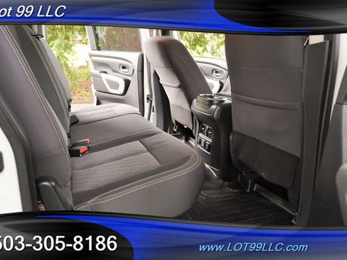 Used 2021 Nissan Titan SV w/ SV Convenience Package AWD/4WD image 17