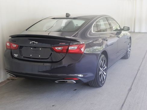 Used 2025 Chevrolet Malibu RS FWD image 6
