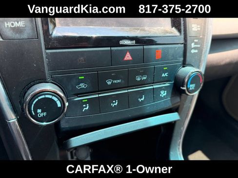 Used 2016 Toyota Camry SE FWD image 22