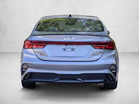 Used 2022 Kia Forte GT-Line w/ GT-Line Premium Package image 7