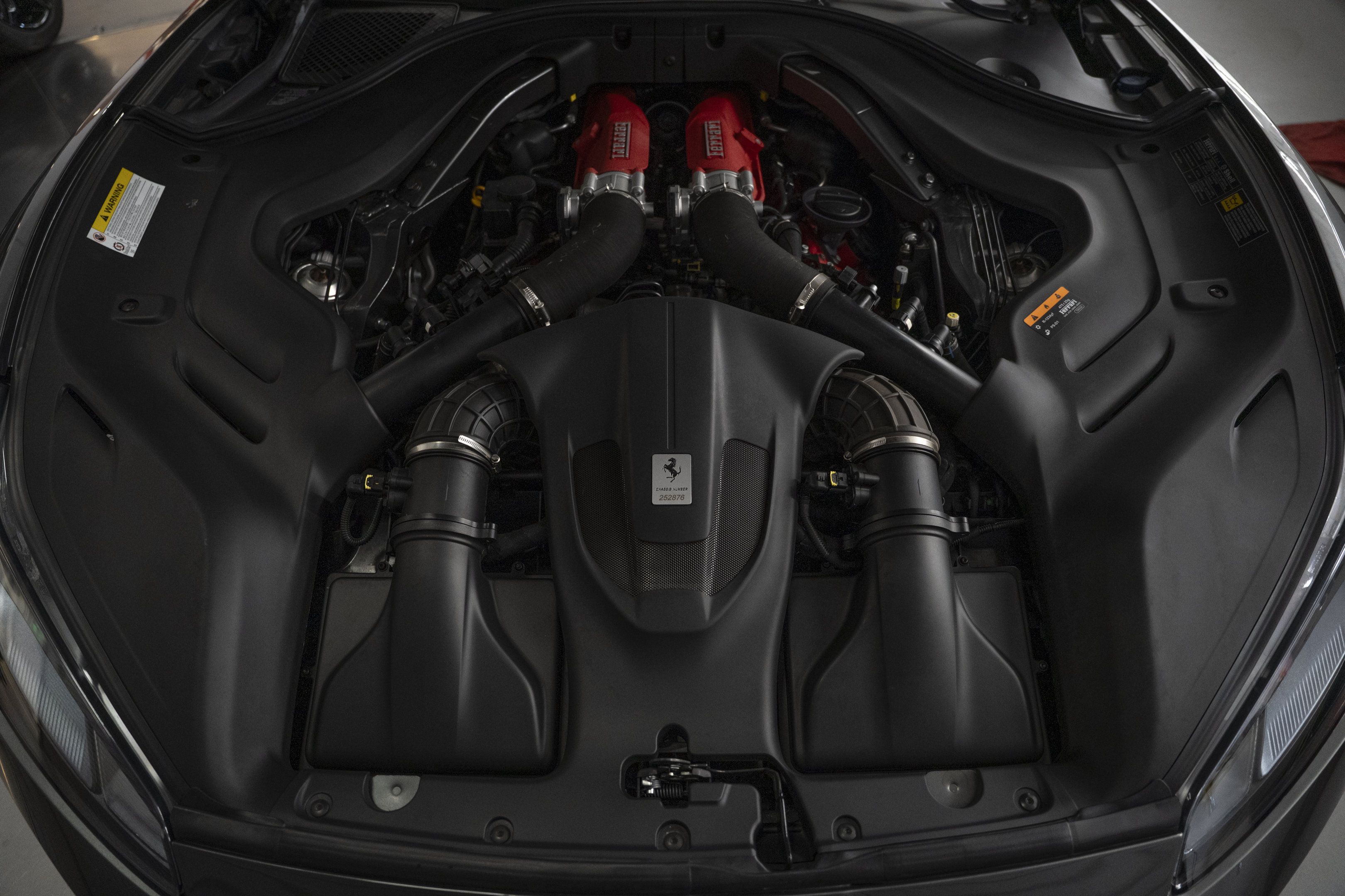 Used 2020 Ferrari Portofino RWD image 58
