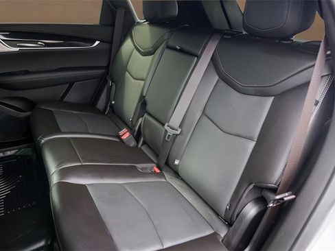 Used 2023 Cadillac XT5 Premium Luxury w/ Technology Package image 21