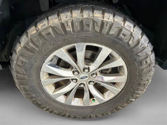 Used 2016 Ford F150 Lariat AWD/4WD image 13