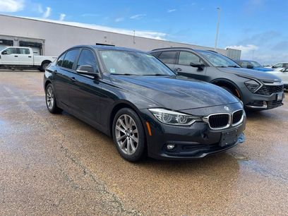 Used 2018 BMW 320i xDrive Sedan w/ Convenience Package