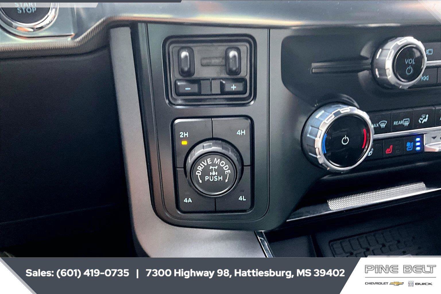 Used 2025 Ford F150 Lariat w/ Equipment Group 501A Mid AWD/4WD image 23