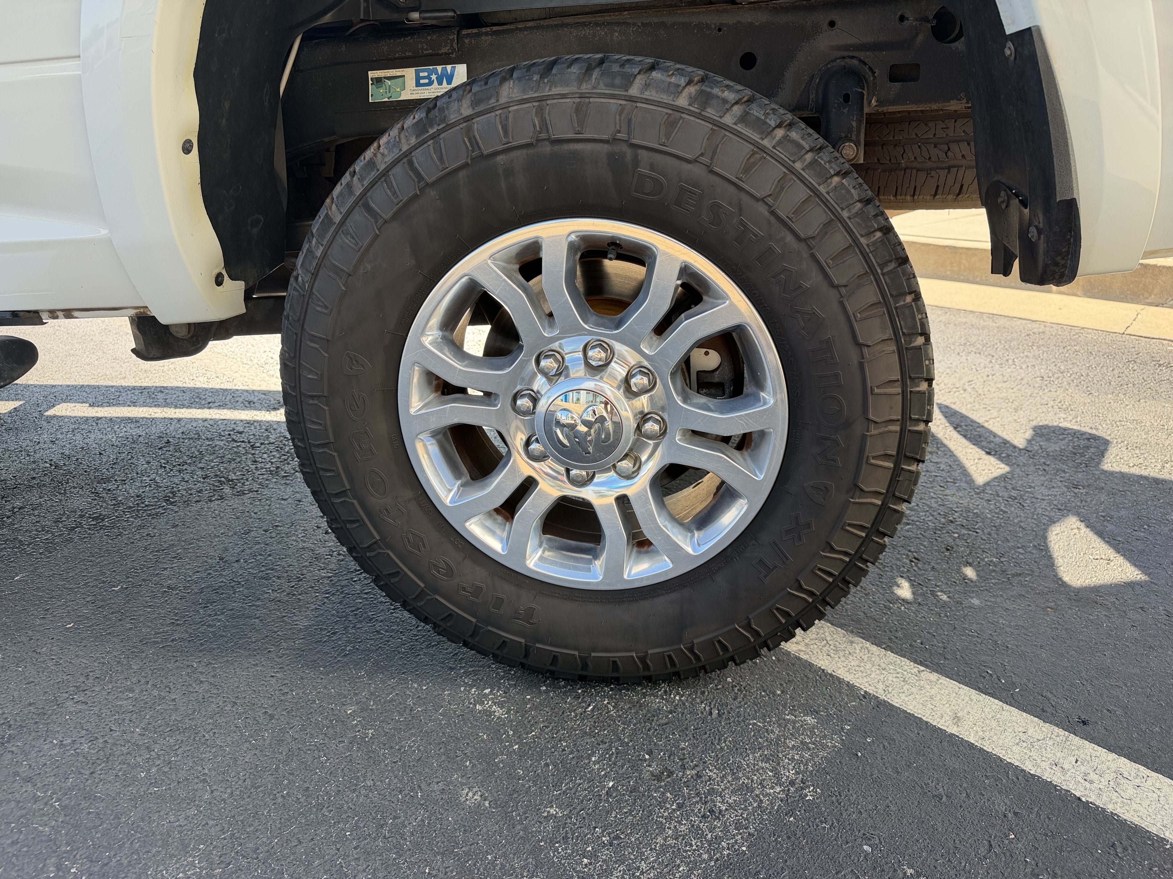 Used 2018 RAM 2500 Laramie AWD/4WD image 9