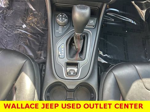 Used 2019 Jeep Cherokee Trailhawk w/ Trailer Tow Group image 24