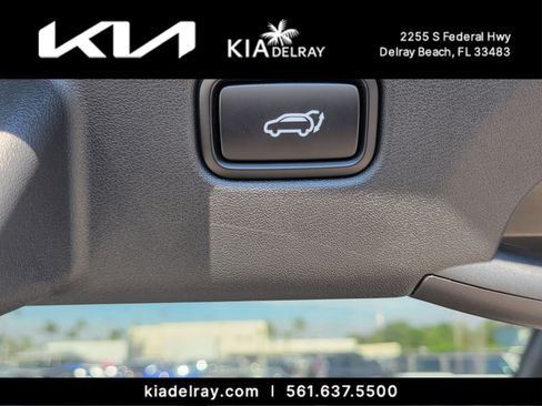 New 2025 Kia EV6 Wind image 9