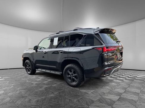 Used 2025 Lexus LX 700h Overtrail w/ Accessory Package (Z1) AWD/4WD image 5