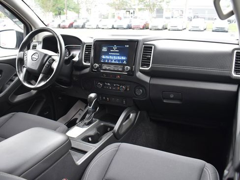 Used 2024 Nissan Frontier SV w/ SV Convenience Package RWD image 55