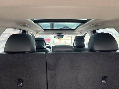 New 2026 Kia Sportage EX w/ EX Panorama Roof Package image 12