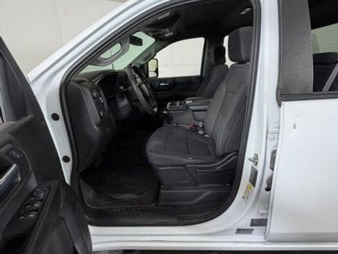 Used 2021 Chevrolet Silverado 2500 Custom w/ Custom Value Package AWD/4WD image 8