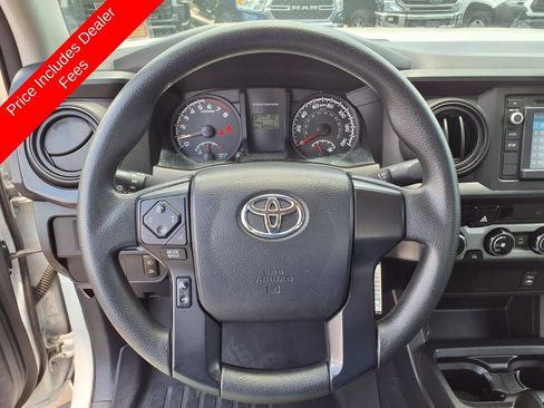 Used 2017 Toyota Tacoma SR AWD/4WD image 27