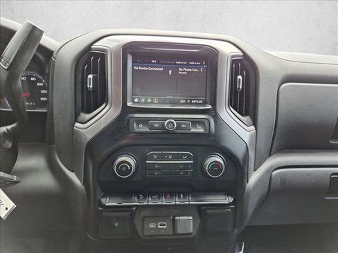 Used 2021 Chevrolet Silverado 1500 Custom Trail Boss AWD/4WD image 14
