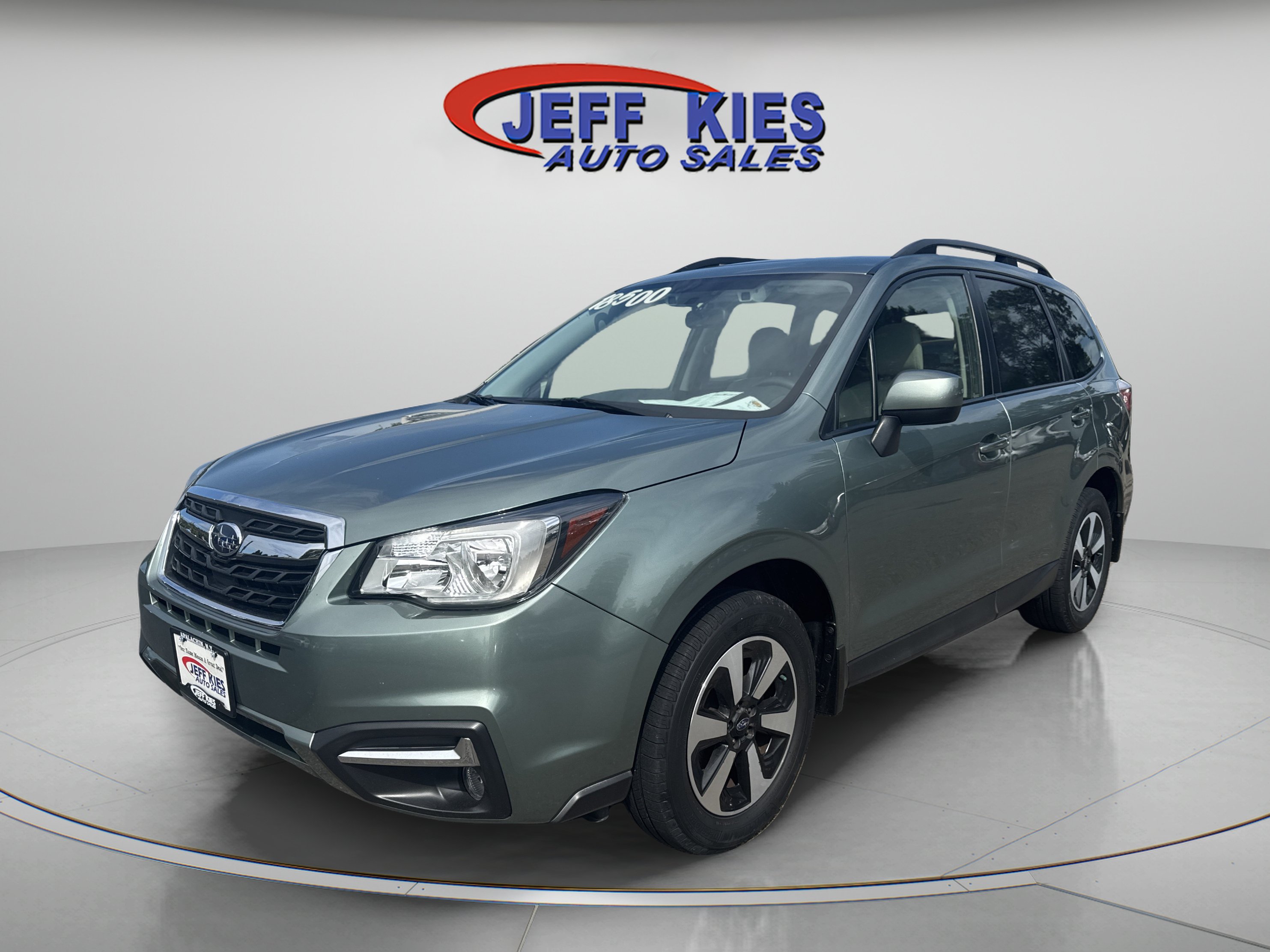 Used 2018 Subaru Forester 2.5i Premium AWD/4WD image 1