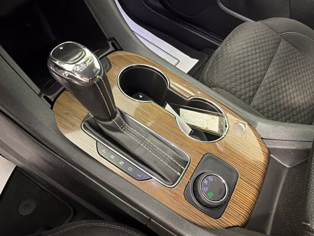 Used 2019 GMC Acadia SLE AWD/4WD image 17