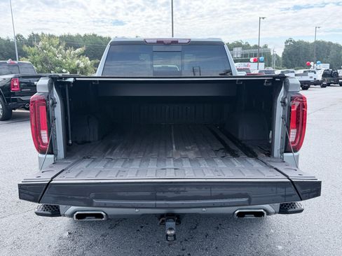 Used 2024 GMC Sierra 1500 Denali AWD/4WD image 8