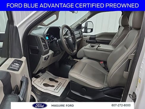 Certified 2017 Ford F250 XL w/ Power Equipment Group image 35